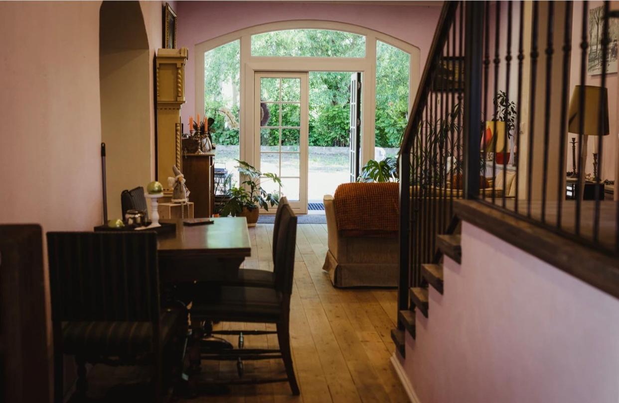 Lawendowa Stajnia Bed and Breakfast Lwowek Slaski Eksteriør billede
